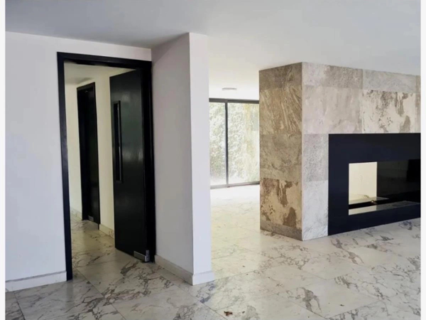 Casa en venta en Ciudad Satelite, Naucalpan de Juárez — foto 2 de 28