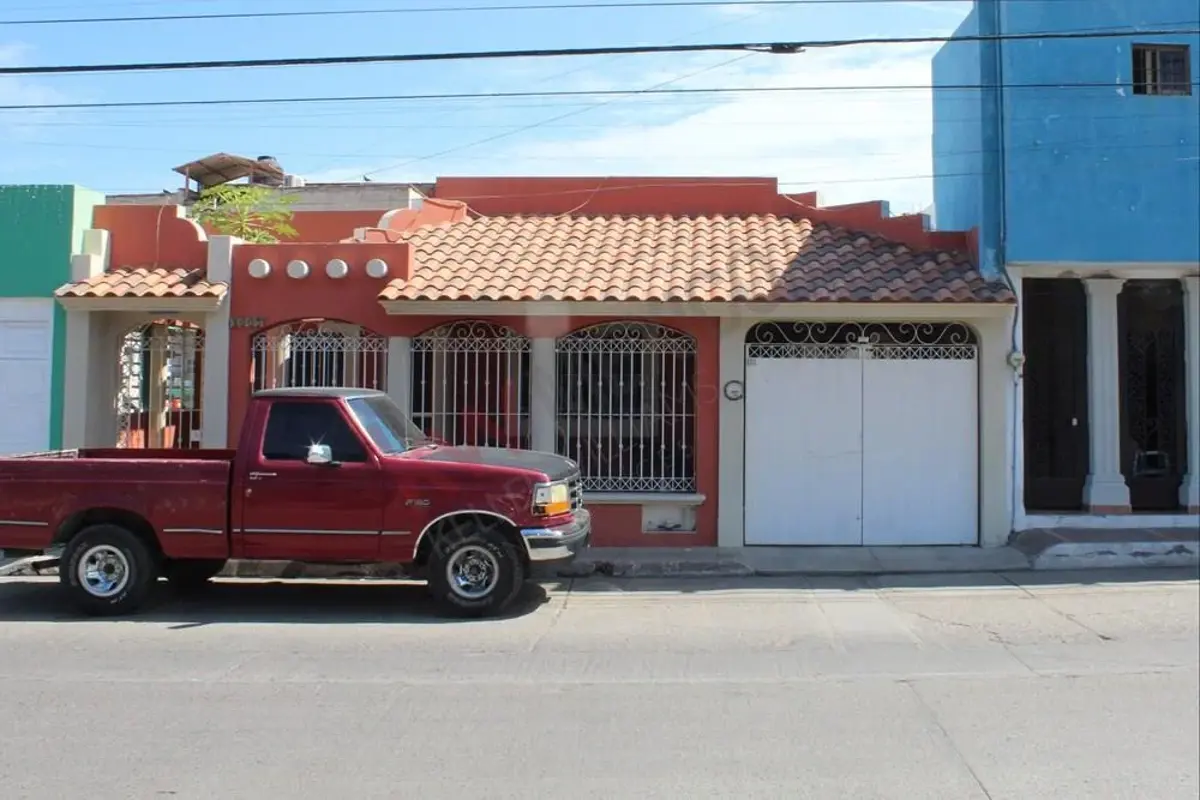 Casa en Venta en Villa Galaxia, Mazatlán, Sinaloa Casa en Venta en Villa Galaxia, Mazatlán, Sinaloa