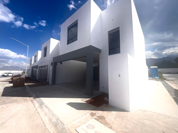 Casa en venta en Real del Sol, Saltillo — foto 3 de 17
