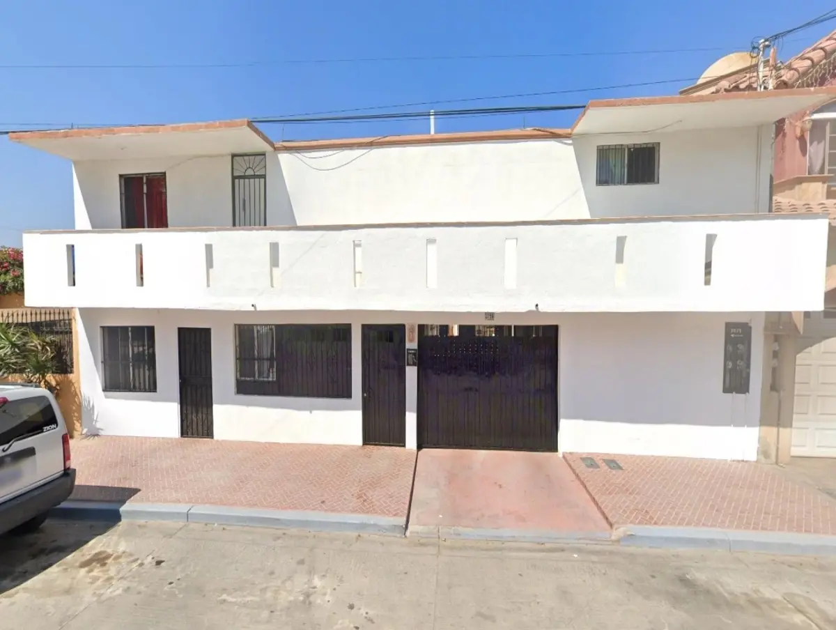 Casa en venta en Playas de Tijuana Sección Costa Azul, Tijuana — foto 1 de 11