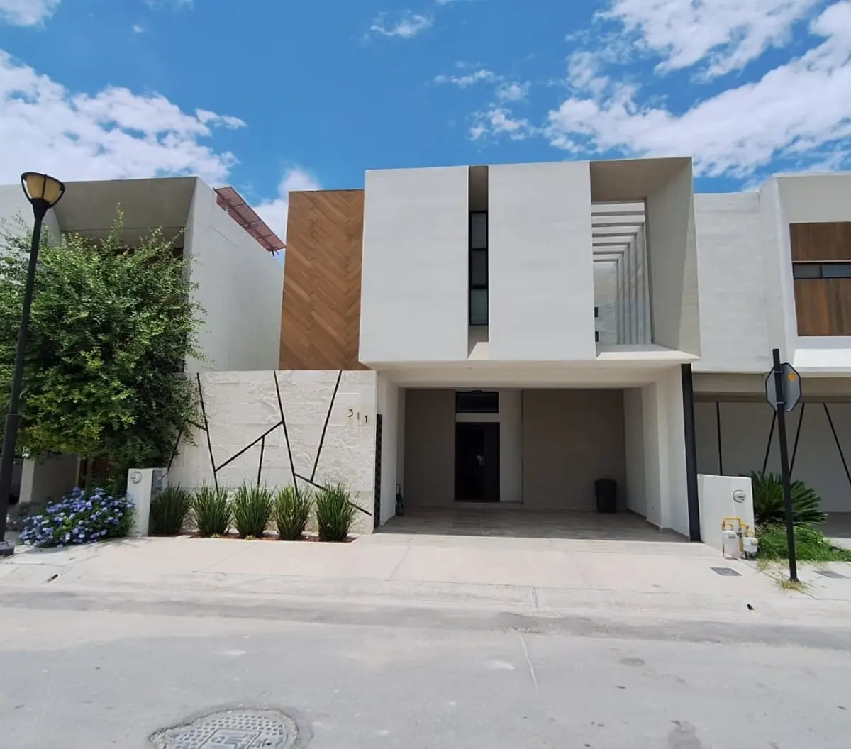 Casa en venta en Rincón de Alcántara, Saltillo — foto 1 de 22