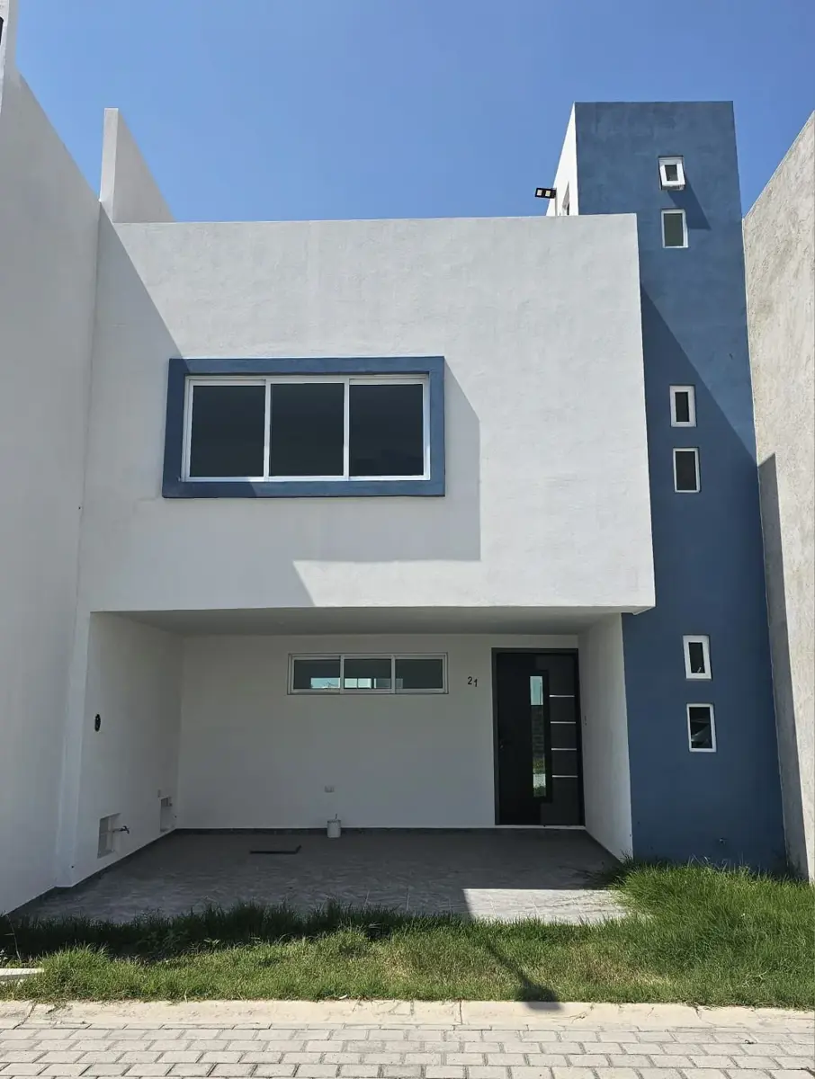 Casa en venta en San Bernardino Tlaxcalancingo, San Andrés Cholula — foto 1 de 26