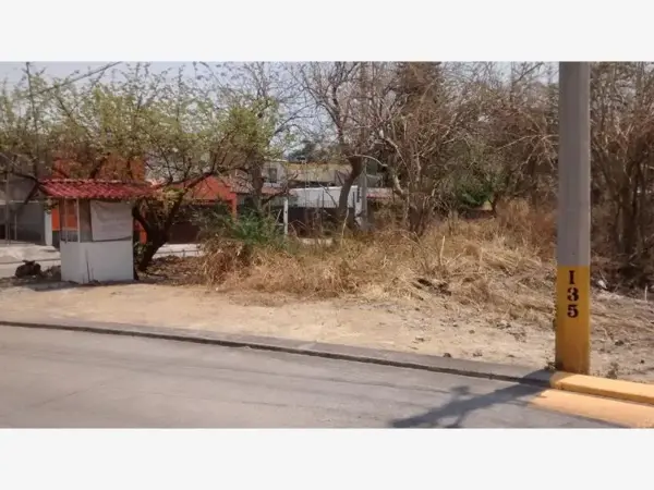 Terreno en venta en Las Fincas, Jiutepec — foto 3 de 3