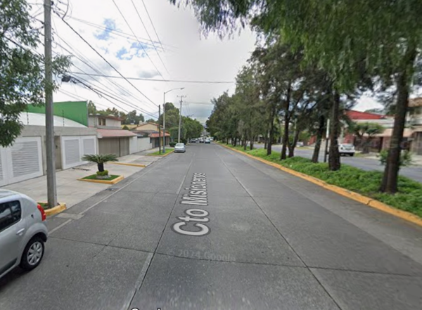 Casa en venta en Ciudad Satelite, Naucalpan de Juárez — foto 3 de 7