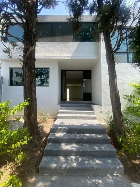 Casa en venta en Contry la Silla, Guadalupe — foto 2 de 10