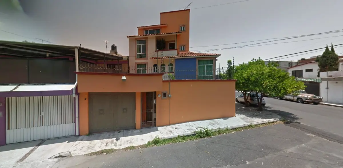 Casa en venta en San Juan de Aragón, Gustavo A. Madero — foto 1 de 12