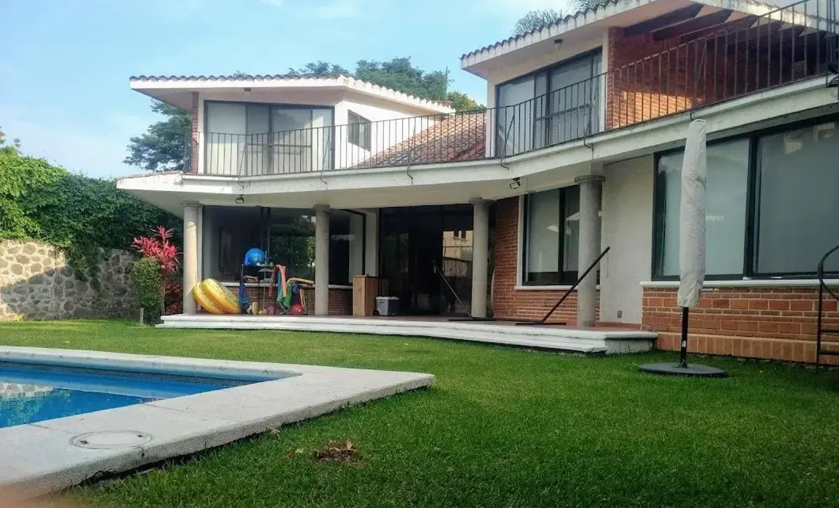 Casa en venta en Sumiya, Jiutepec — foto 1 de 29
