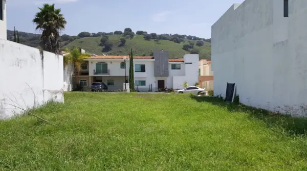 Terreno en venta en Bosques Santa Anita, Tlajomulco de Zúñiga — foto 2 de 11
