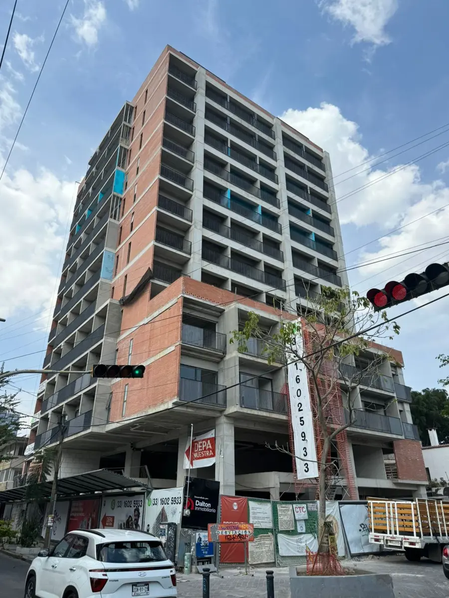 Local en renta en Americana, Guadalajara — foto 1 de 7