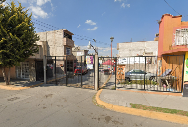 Casa en venta en Real de Costitlán I, Chicoloapan — foto 3 de 16