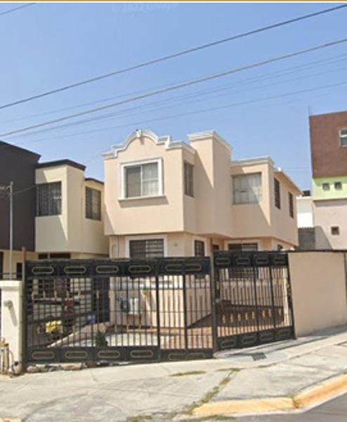 Casa en venta en Lomas de Cumbres, Monterrey — foto 2 de 9