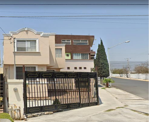 Casa en venta en Lomas de Cumbres, Monterrey, Nuevo León Casa en venta en Lomas de Cumbres, Monterrey, Nuevo León