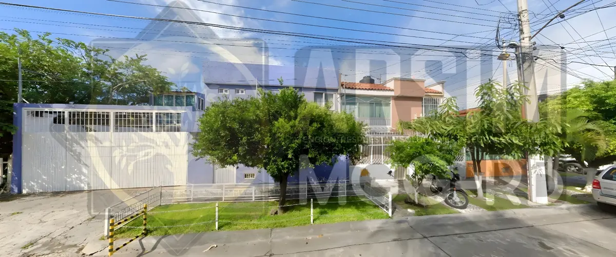 Casa en venta en Pinar de La Calma, Zapopan — foto 1 de 62