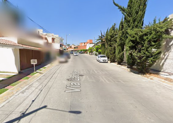 Casa en venta en Jardines de Satelite, Naucalpan de Juárez — foto 2 de 7