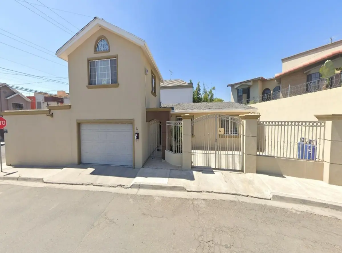 Casa en venta en Otay Constituyentes, Tijuana — foto 1 de 8