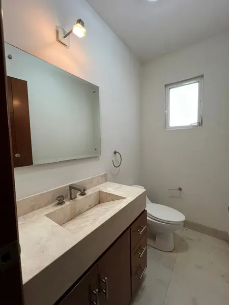 Casa en venta en Residencial Punta del Este, León — foto 3 de 25