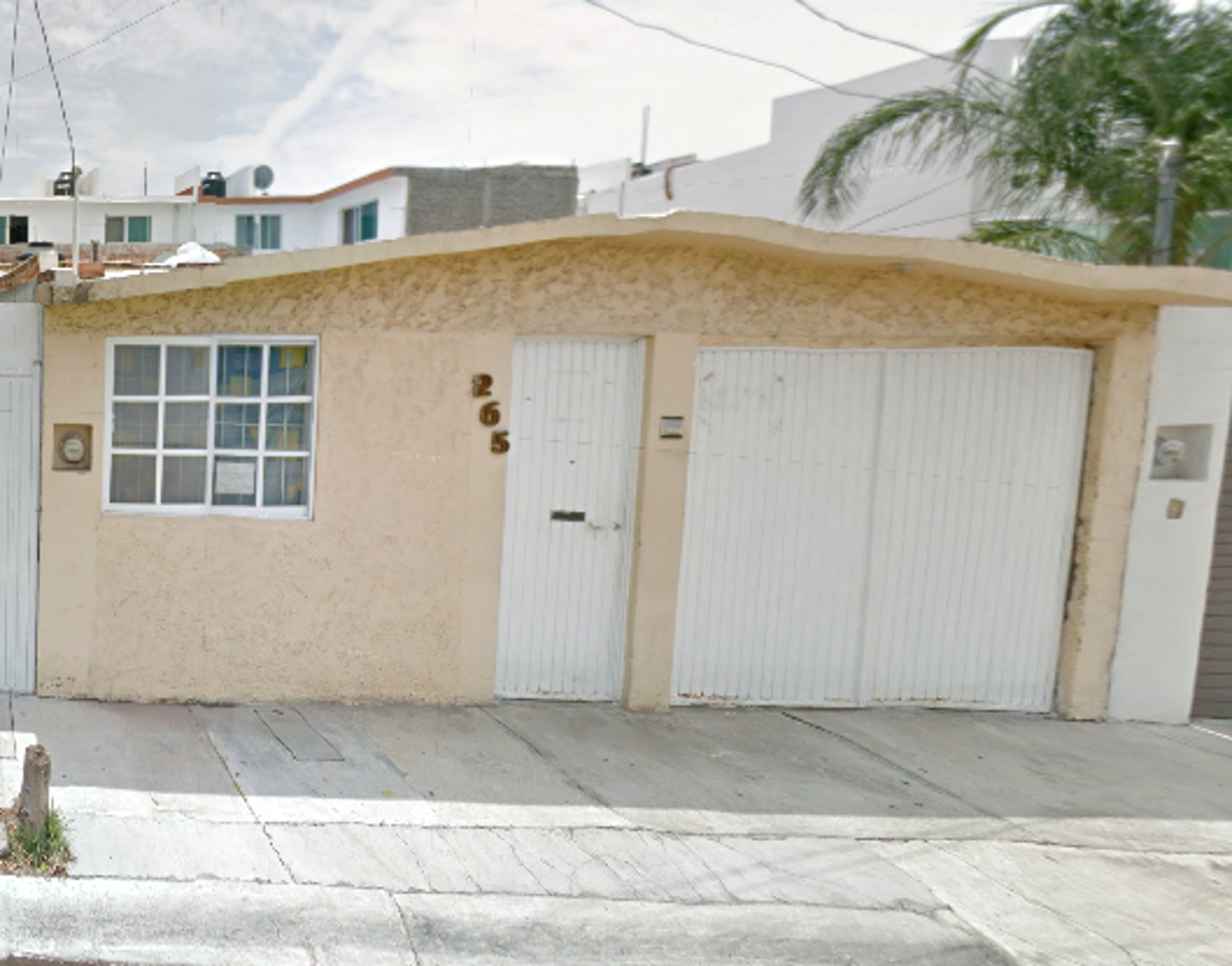 Casa en venta en La Estancia A, Irapuato — foto 1 de 12