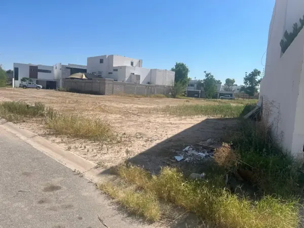 Terreno en venta en Villas del Renacimiento, Torreón — foto 2 de 6