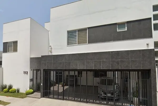 Casa en Colinas de las Cumbres, Monterrey, Nuevo León