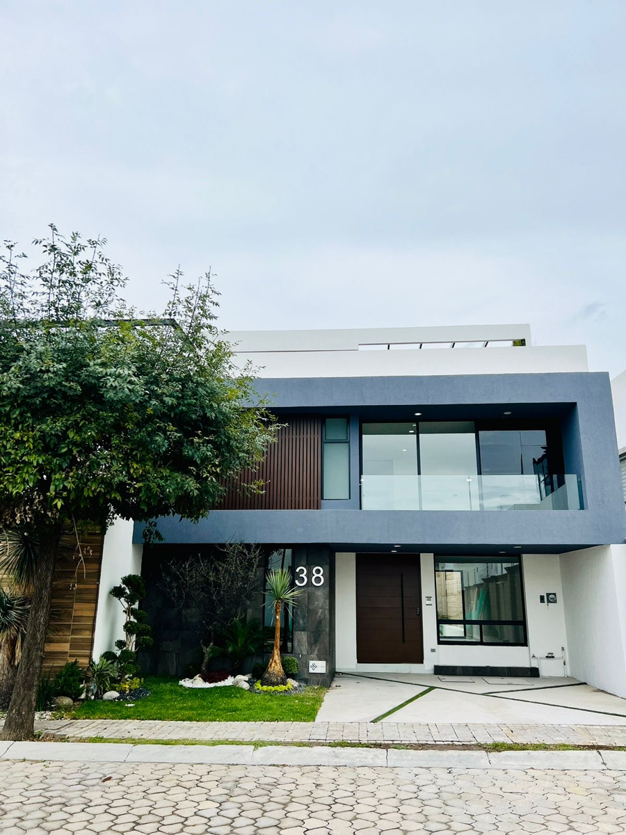 Casa en venta en Lomas de Angelópolis, San Andrés Cholula — foto 1 de 10
