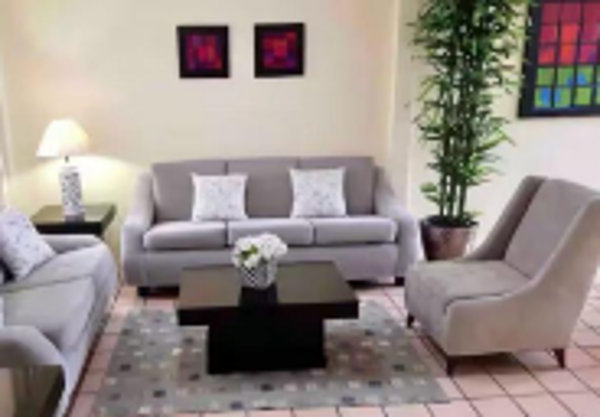 Casa en venta en Jardines de Chapultepec S-E, Tijuana — foto 3 de 7