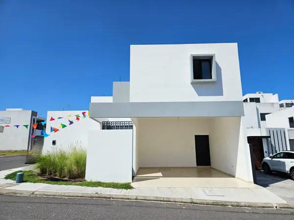 Casa en venta en Lomas de la Rioja, Alvarado — foto 2 de 20