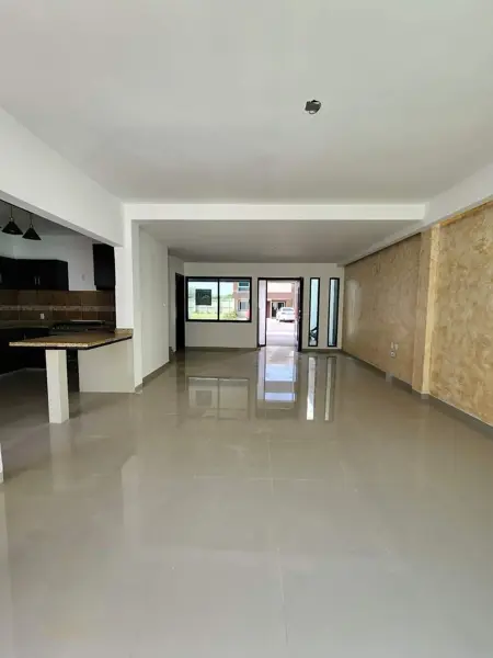Casa en venta en Lomas de la Rioja, Alvarado — foto 3 de 13