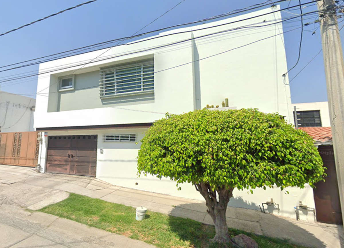 Casa en venta en Valle del Campestre, León — foto 1 de 8