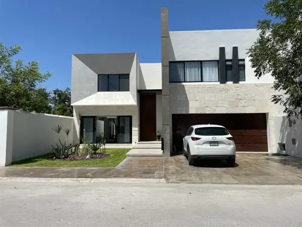 Casa en venta en Las Trojes, Torreón — foto 2 de 17