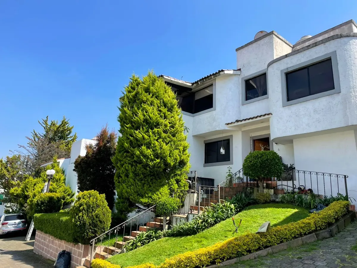 Casa en venta en Abdias Garcia Soto, Cuajimalpa de Morelos — foto 1 de 24