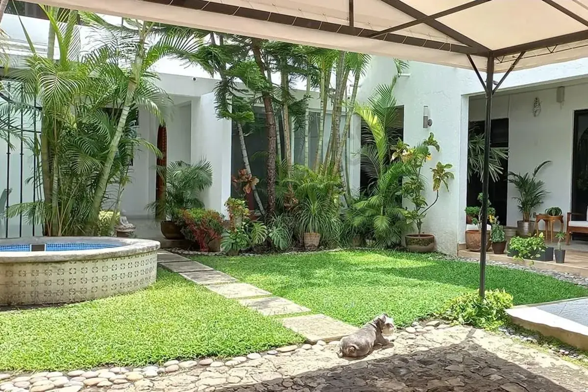 Casa en venta en Temixco Centro, Temixco — foto 1 de 7