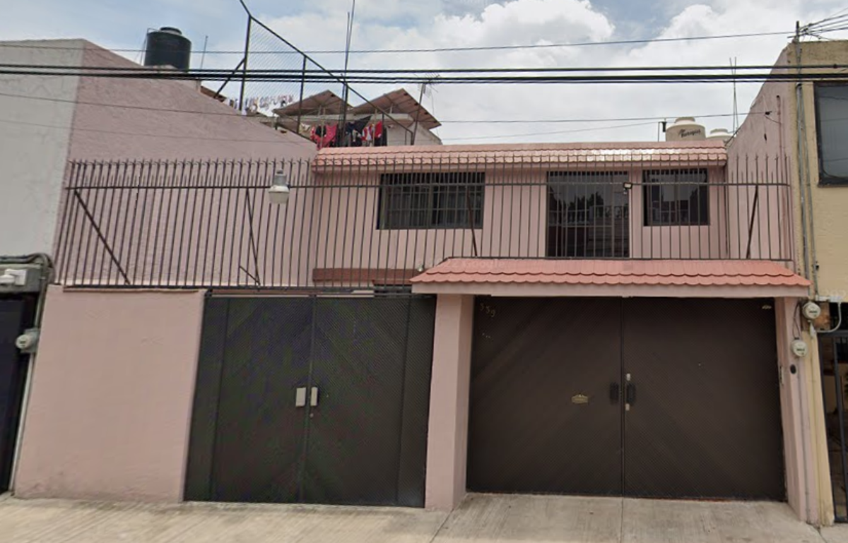 Casa en venta en Campestre Churubusco, Coyoacán — foto 1 de 10