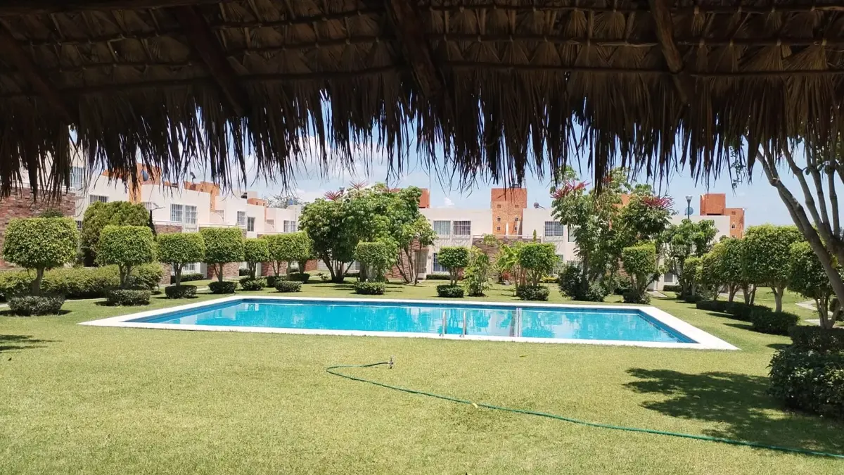 Casa en venta en Xochitepec Centro, Xochitepec — foto 1 de 14