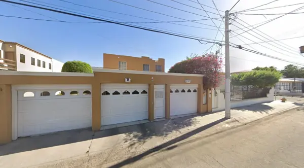 Casa en venta en Jardines del Lago, Mexicali — foto 2 de 12