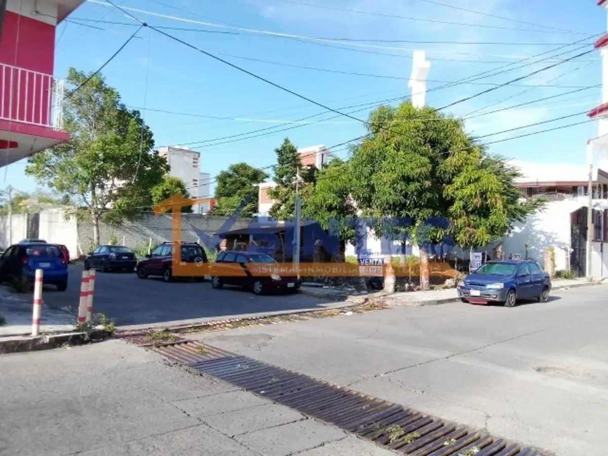 Terreno en venta en 27 de Septiembre, Poza Rica de Hidalgo — foto 1 de 8