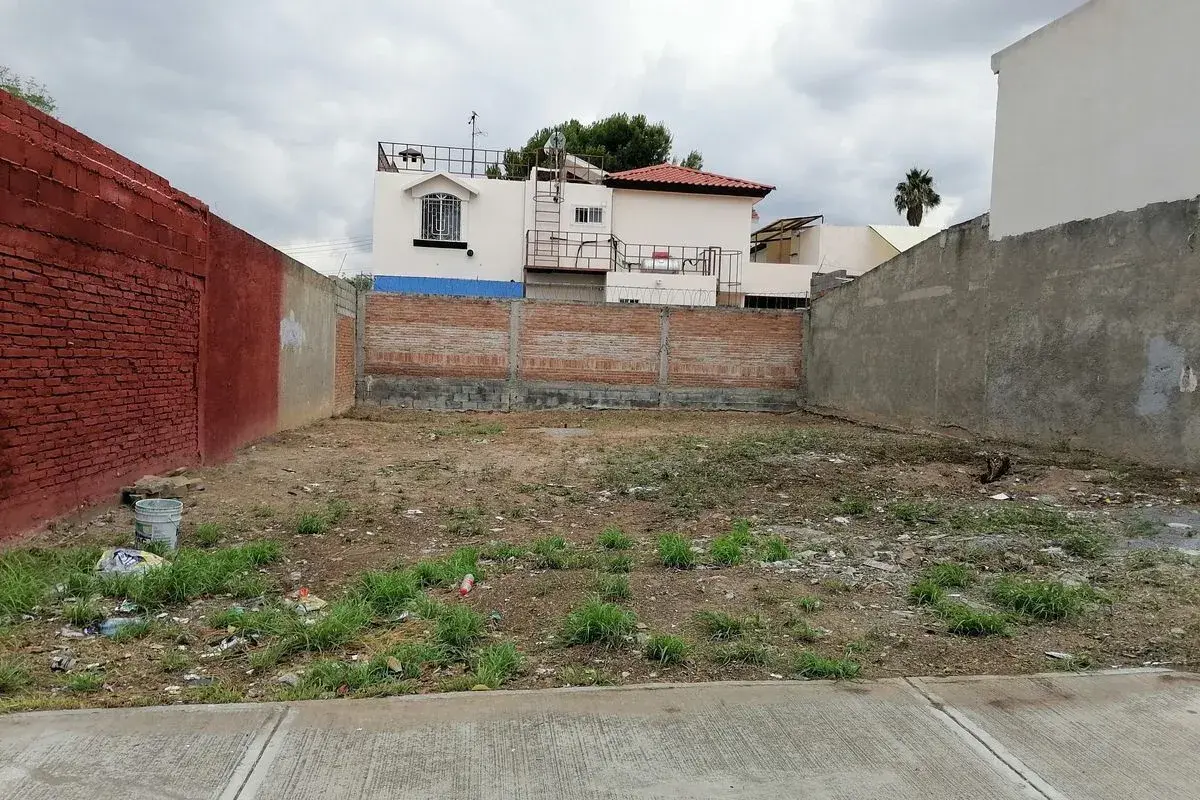 Terreno en renta en Magisterio Sección 38, Saltillo — foto 1 de 2