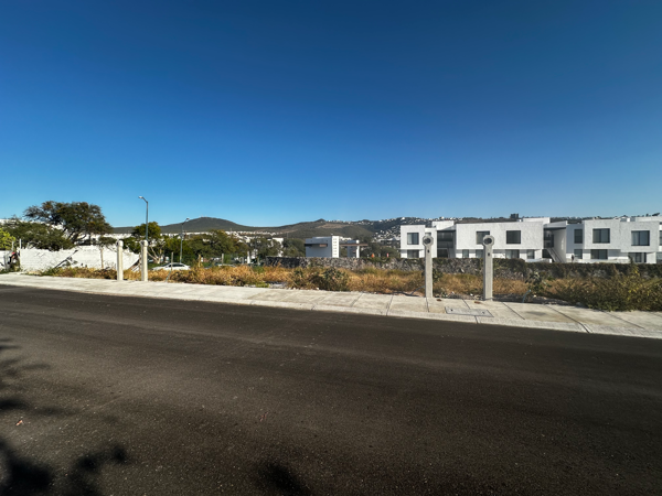 Terreno en venta en Los Olvera, Corregidora — foto 2 de 17