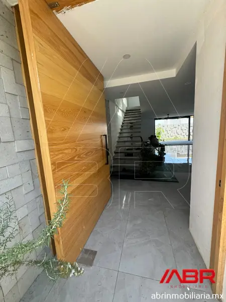 Casa en venta en Valle Imperial, Zapopan — foto 2 de 35