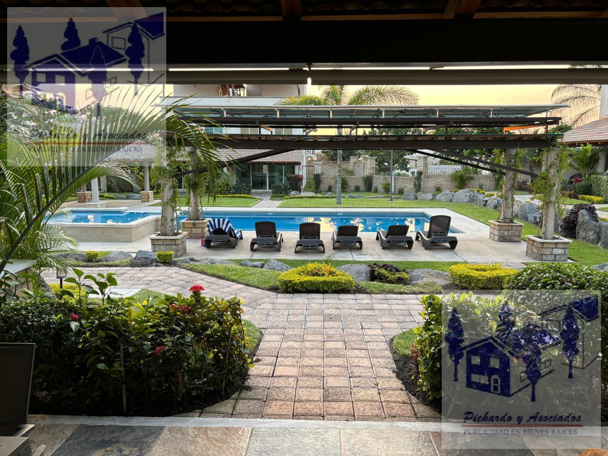 Casa en venta en Lomas del Manantial, Xochitepec — foto 1 de 15