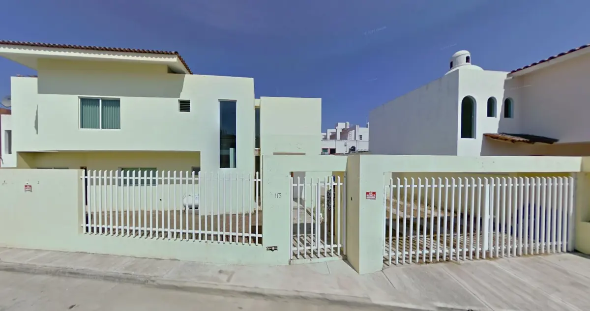 Casa en venta en Diaz Ordaz, Puerto Vallarta — foto 1 de 12