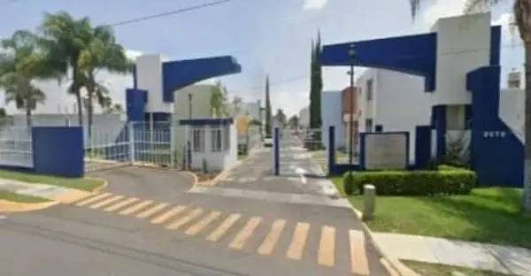 Casa en venta en Jardines Del Valle, Zapopan — foto 2 de 9