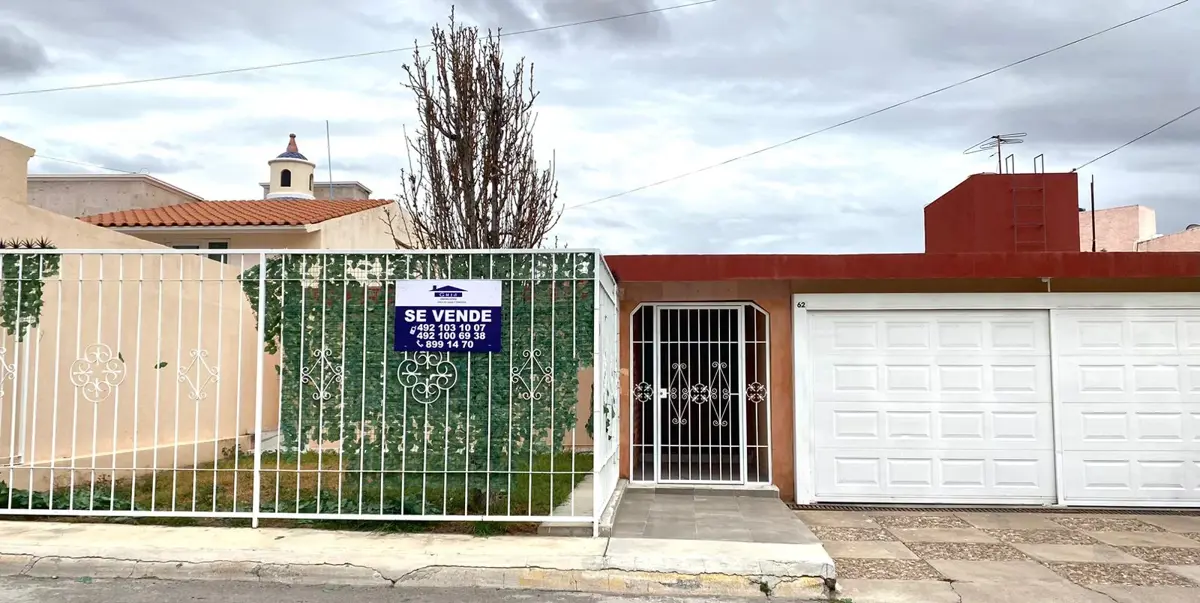 Casa en venta en Lomas de Bernardez, Guadalupe — foto 1 de 9