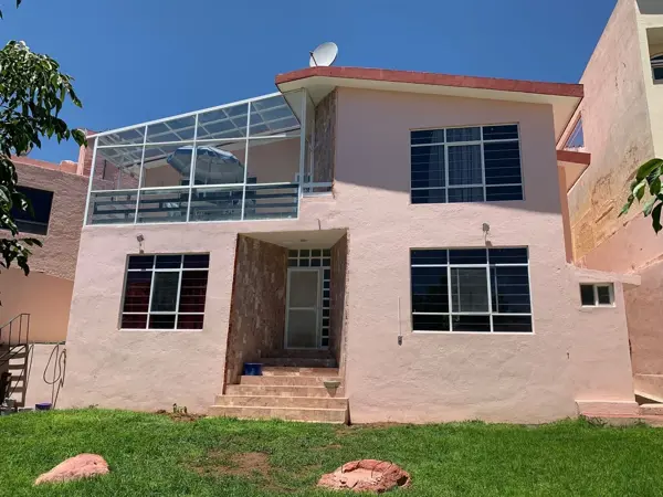 Casa en venta en Lomas de Bernardez, Guadalupe — foto 2 de 9