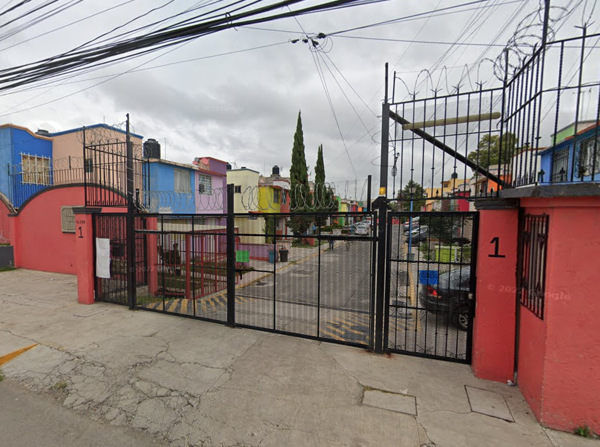 Casa en Villas Olivo, Cuautitlán, México