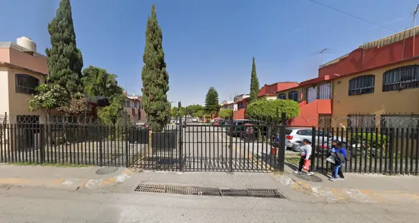 Casa en venta en Rinconada San Felipe I, Coacalco de Berriozábal — foto 3 de 11