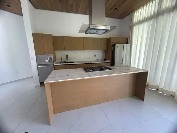 Casa en venta en Lomas de Cocoyoc, Atlatlahucan — foto 2 de 12