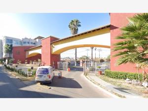 Casa en venta en Hacienda las Palmas I y II, Ixtapaluca — foto 3 de 30