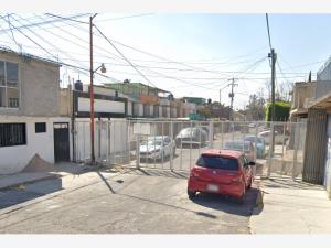 Casa en Valle de Aragón 3ra. Sección Oriente, Ecatepec de Morelos, México