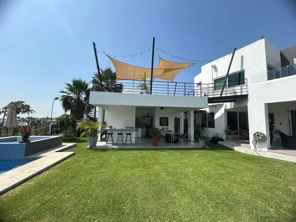 Casa en venta en Lomas de Cocoyoc, Atlatlahucan — foto 2 de 16