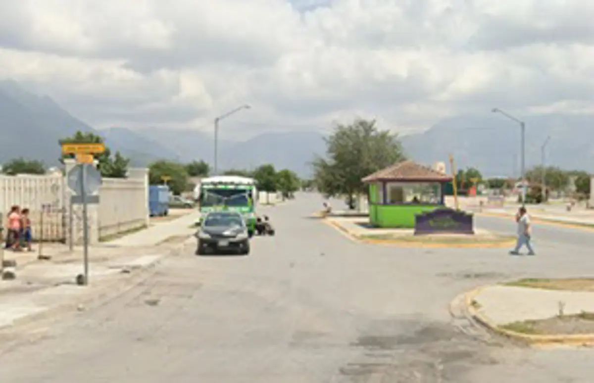 Casa en venta en Paraje San José, García — foto 1 de 6